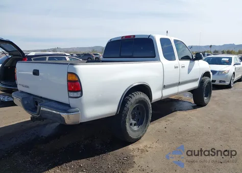 2003 Toyota Tundra Sr5 V8 from USA, damaged, VIN 5TBRT34103S407801